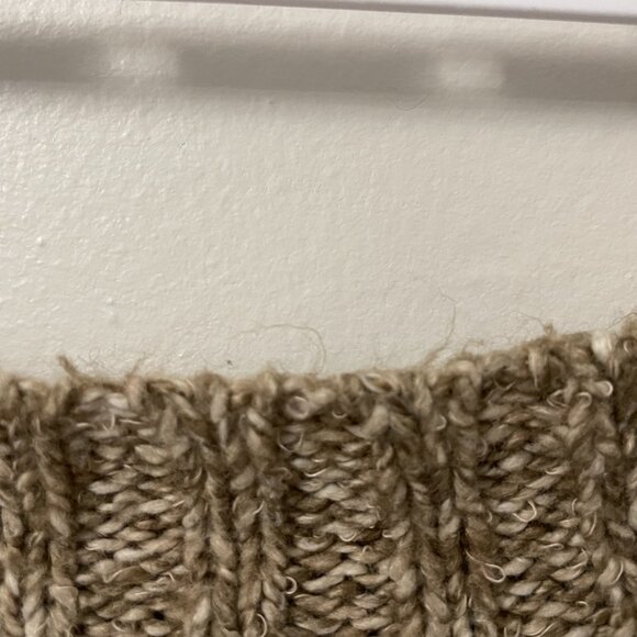 Garage tan xs crochet v-neck sweater - Picture 5 of 14